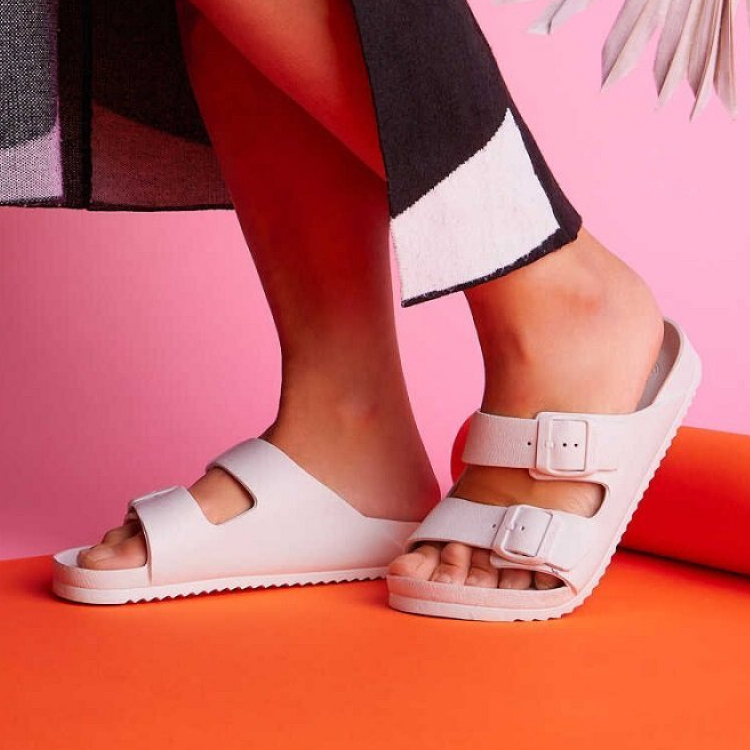 Slapi COQUI Slippers KONG pt Femei / 37 / Alb photo 5