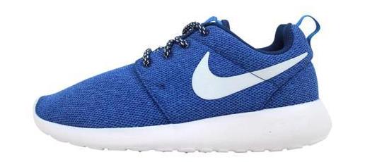 Incaltaminte Sport Nike ROSHE ONE pt Femei / 38 / Albastru-alb photo 1 Incaltaminte Sport Nike ROSHE ONE pt Femei / 38 / Albastru-alb photo 1