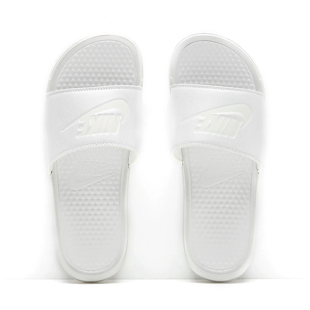 Шлепанцы Nike WMNS BENASSI JDI photo Шлепанцы Nike WMNS BENASSI JDI photo
