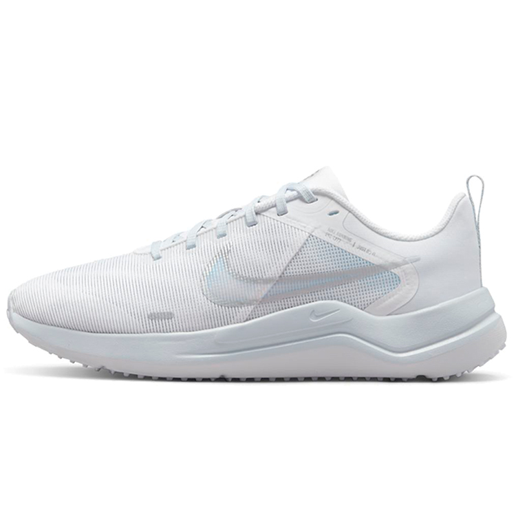 Кроссовки Nike Downshifter 12 photo Кроссовки Nike Downshifter 12 photo