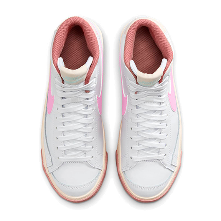 Incaltaminte Sport Nike BLAZER MID 77 (GS) pt Femei / 35 / Alb photo 4