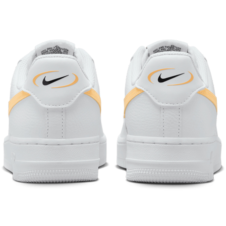 Кроссовки Nike WMNS AIR FORCE 1 07 / Женский / 40 / Белый photo 5