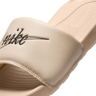 Шлепанцы Nike W VICTORI ONE SLIDE thumbnav 5