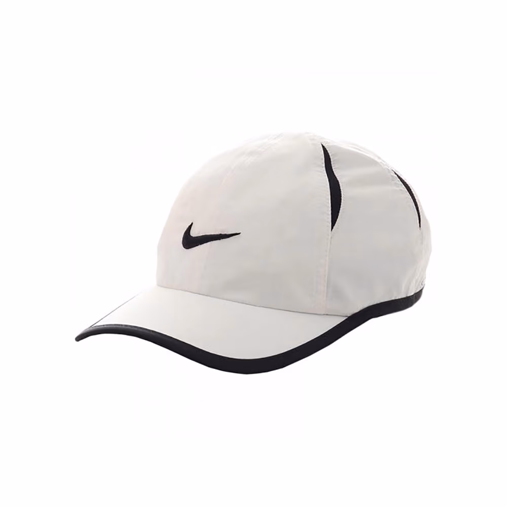 Chipiu Nike FEATHERLIGHT CAP