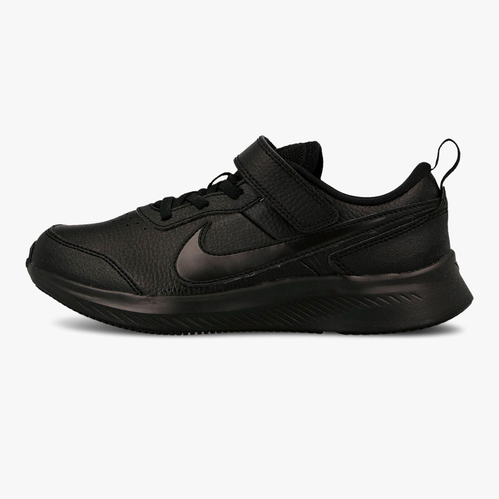 Кроссовки Nike VARSITY LEATHER / Мужской / 29.5 / Черный photo 1 Кроссовки Nike VARSITY LEATHER / Мужской / 29.5 / Черный photo 1