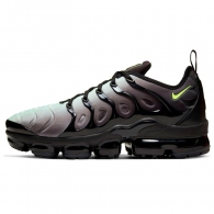 Кроссовки Nike AIR VAPORMAX PLUS thumbnav 1