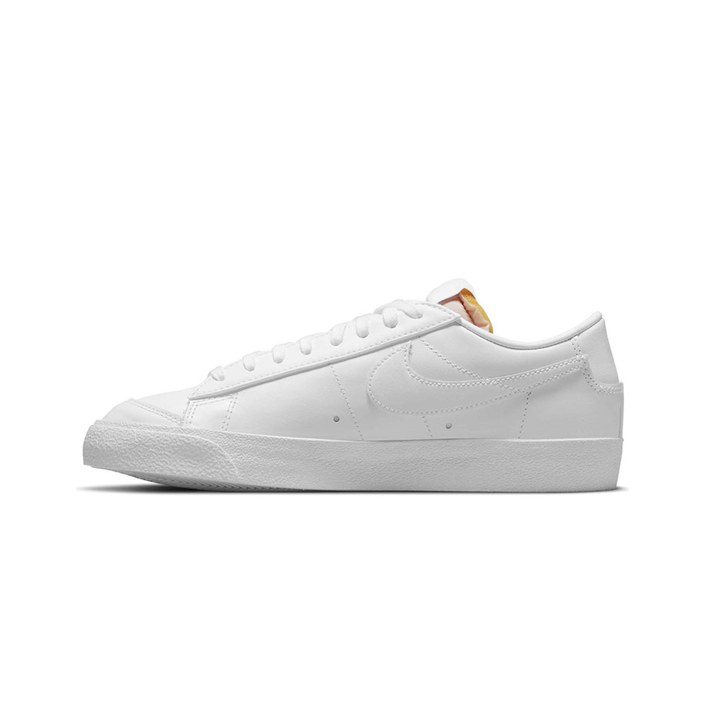 Кроссовки Nike W BLAZER LOW 77 photo Кроссовки Nike W BLAZER LOW 77 photo