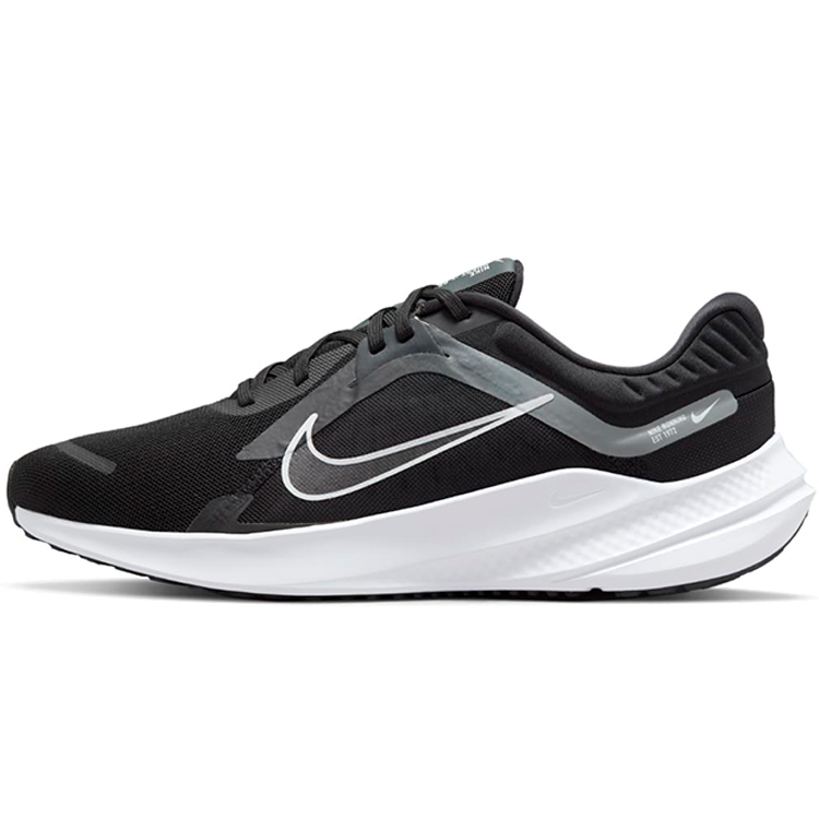 Кроссовки Nike QUEST 5 / Мужской / 42.5 / Черный photo 1