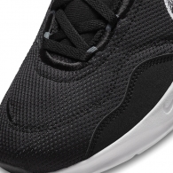 Кроссовки Nike M LEGEND ESSENTIAL 3 thumbnav 3