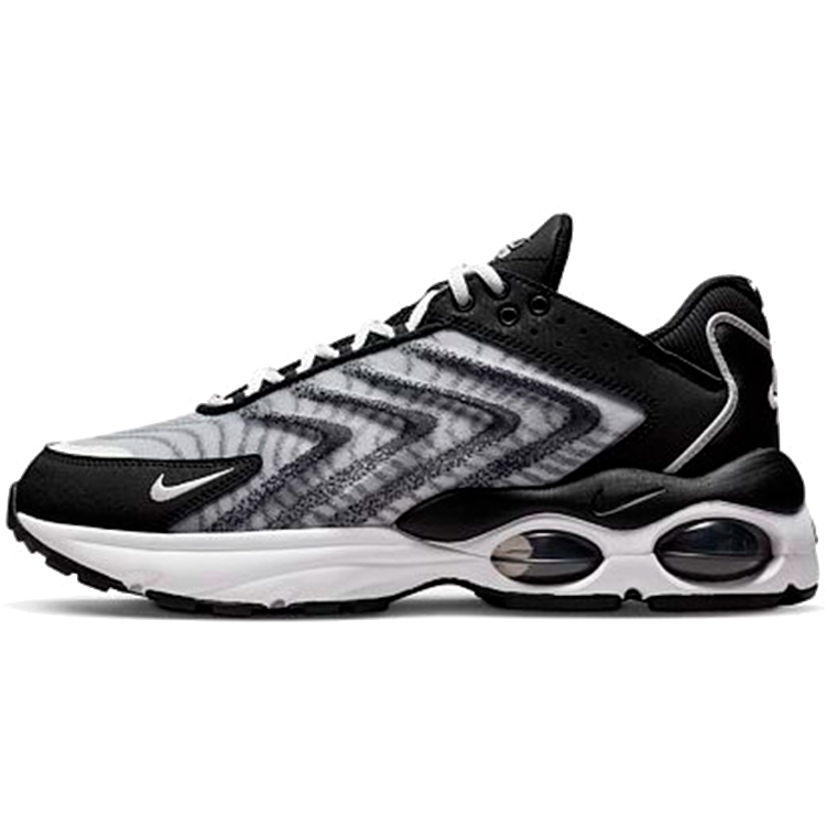 Кроссовки Nike AIR MAX TW photo Кроссовки Nike AIR MAX TW photo