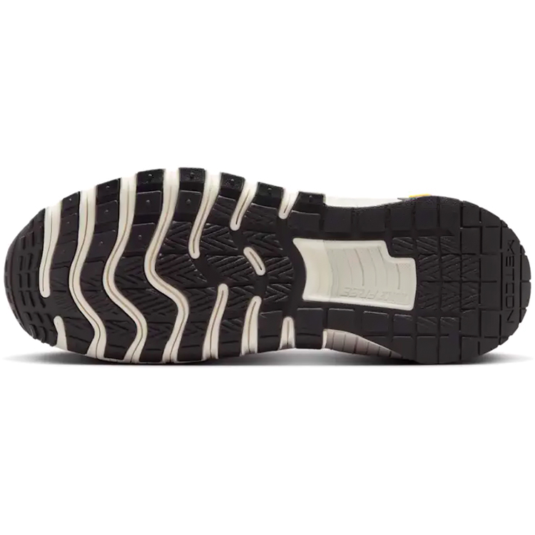Кроссовки Nike FREE METCON 6 / Мужской / 45.5 / Коричневый photo 3