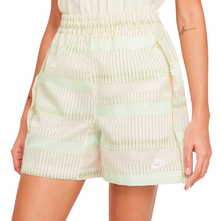 Sorti Nike W NSW SHORT MNFLMNT EARTH DAY L Bej Femei photo 3