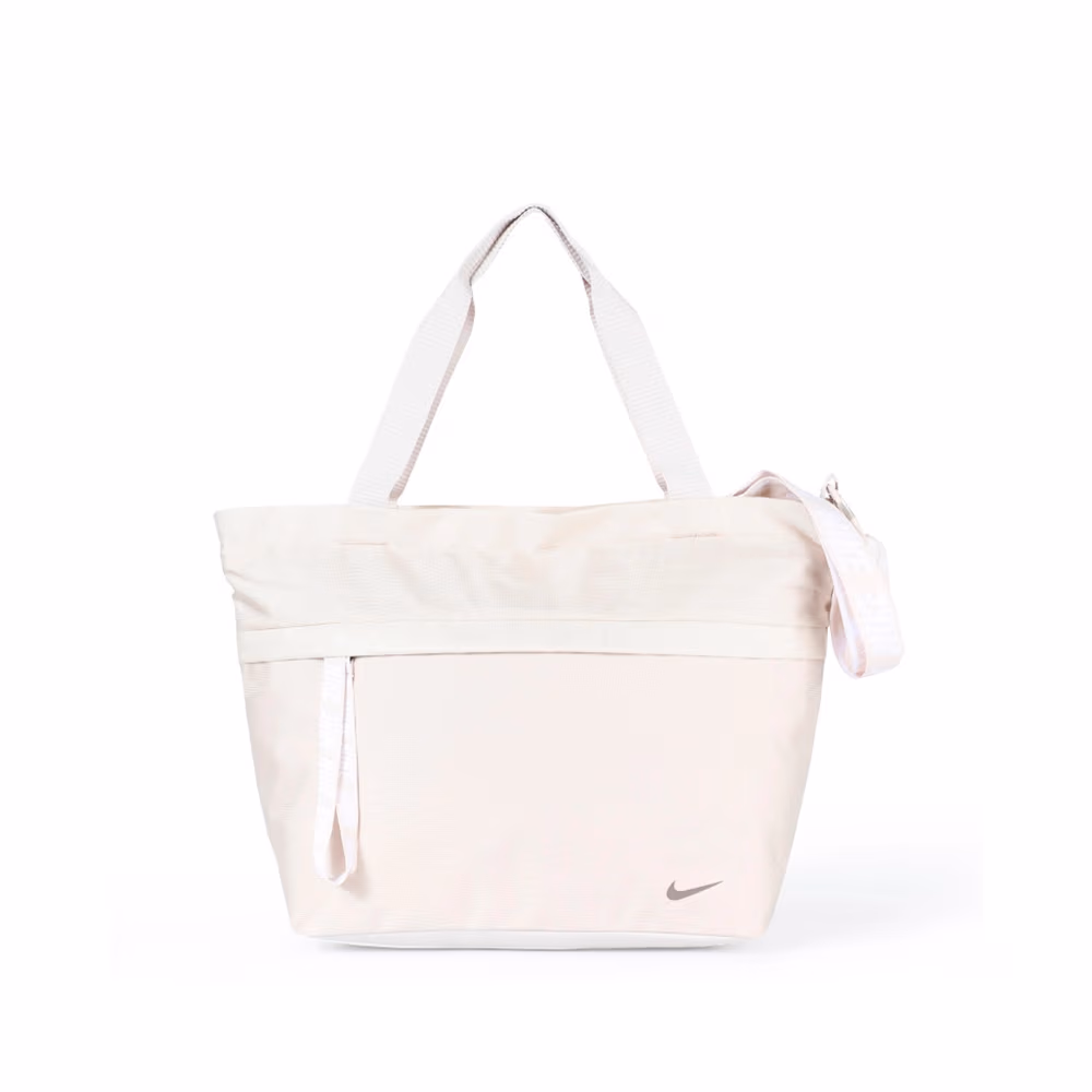Сумка спортивная Nike NK SPRTSWR ESSENTIALS TOTE 