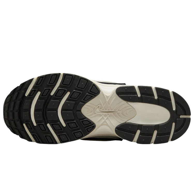 Incaltaminte Sport Nike W V5 RNR pt Femei / 40.5 / Alb photo 3