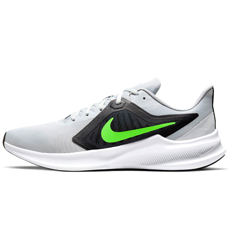Кроссовки Nike DOWNSHIFTER 10 photo Кроссовки Nike DOWNSHIFTER 10 photo