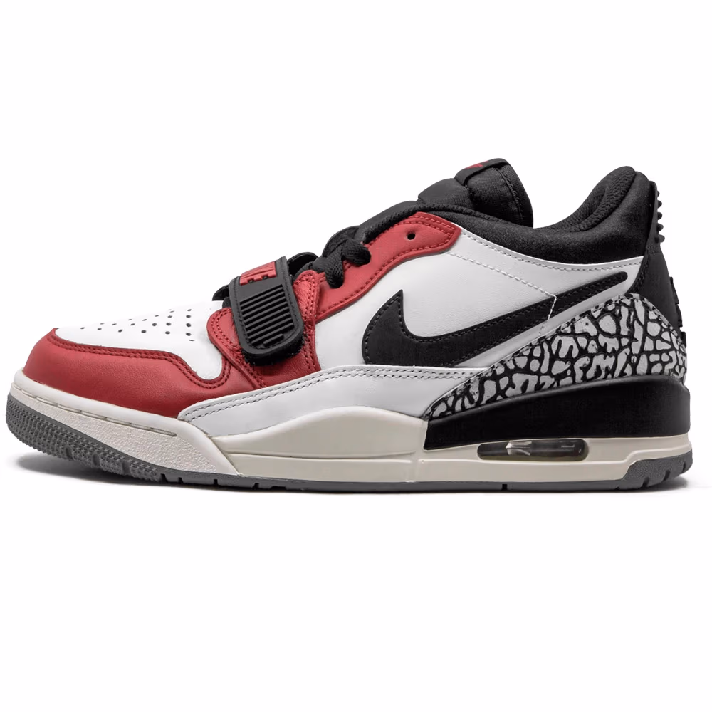 Кроссовки Nike AIR JORDAN LEGACY 