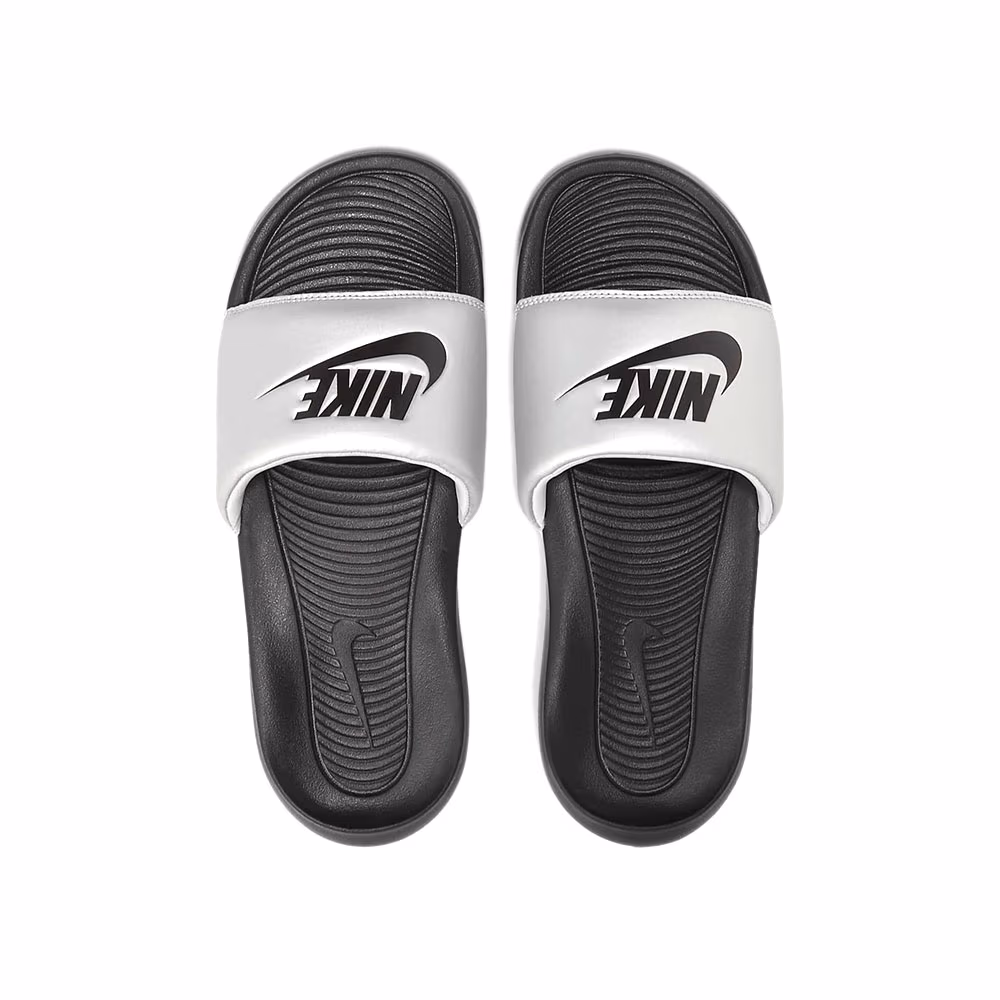 Шлепанцы Nike W VICTORI ONE SLIDE