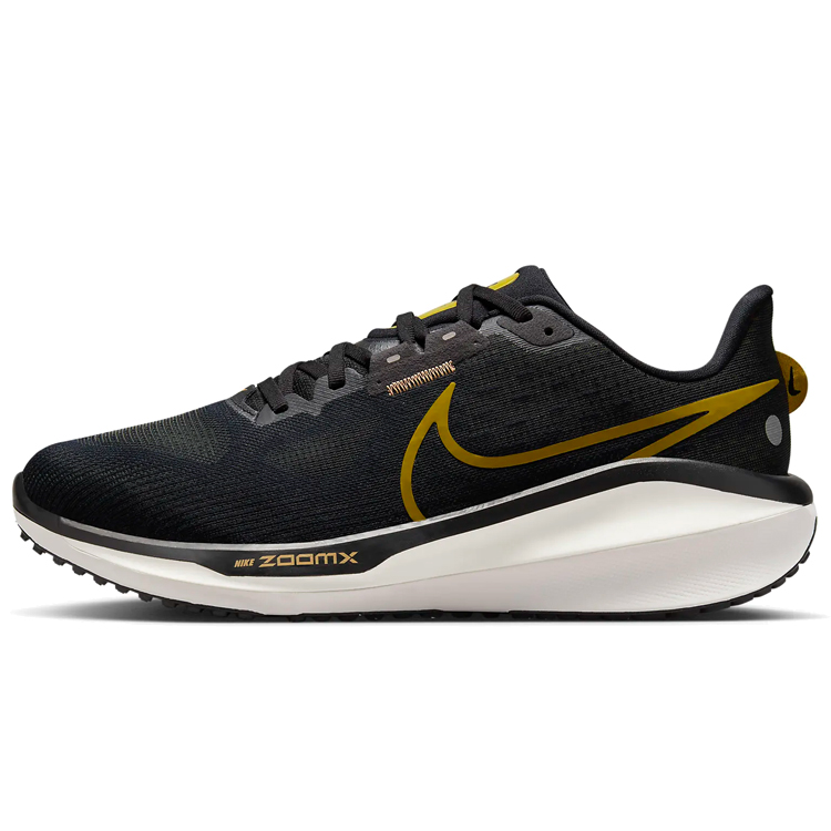 Кроссовки Nike VOMERO 17 photo Кроссовки Nike VOMERO 17 photo