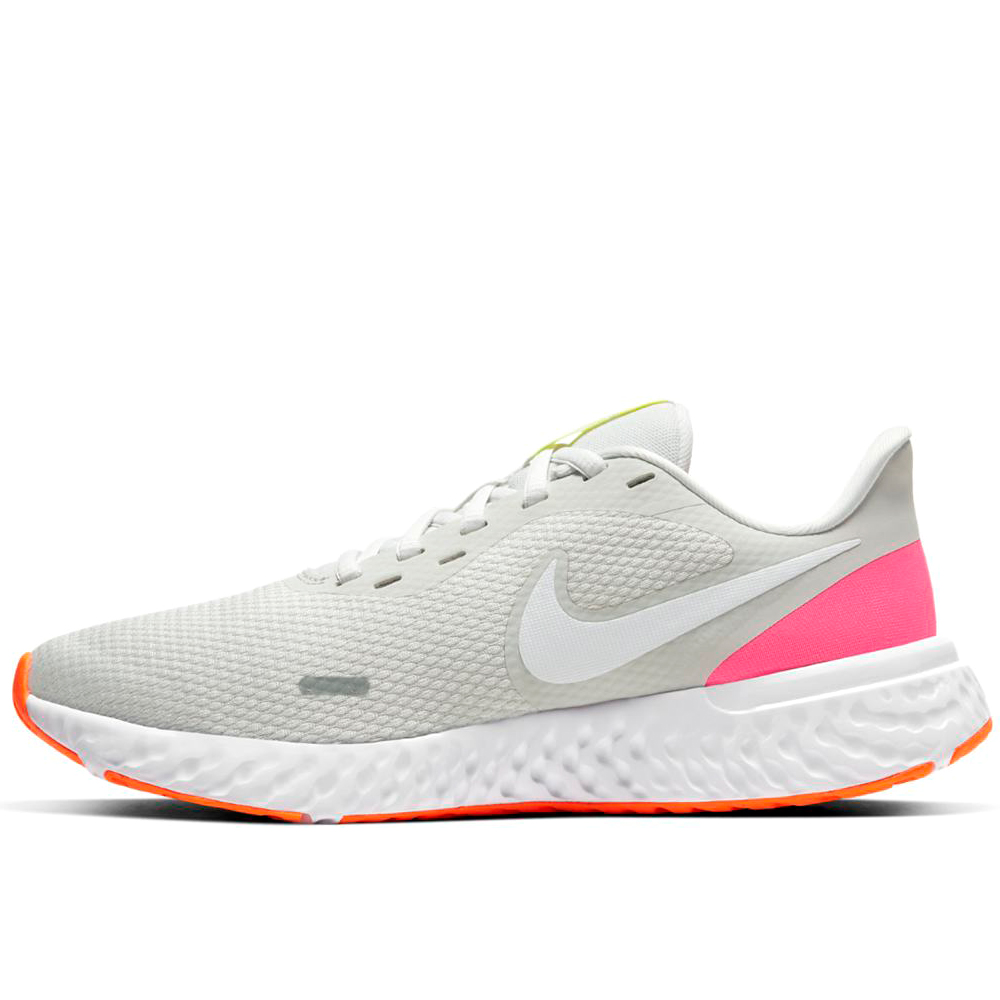 Кроссовки Nike WMNS REVOLUTION 5 photo Кроссовки Nike WMNS REVOLUTION 5 photo