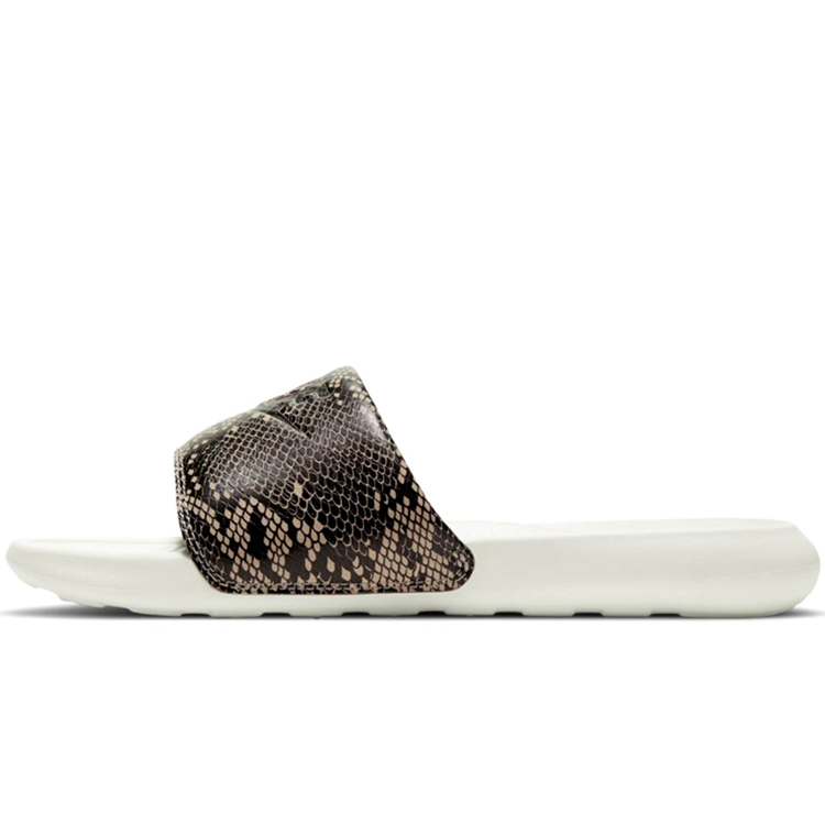 Шлепанцы Nike W VICTORI ONE SLIDE PRINT photo 1