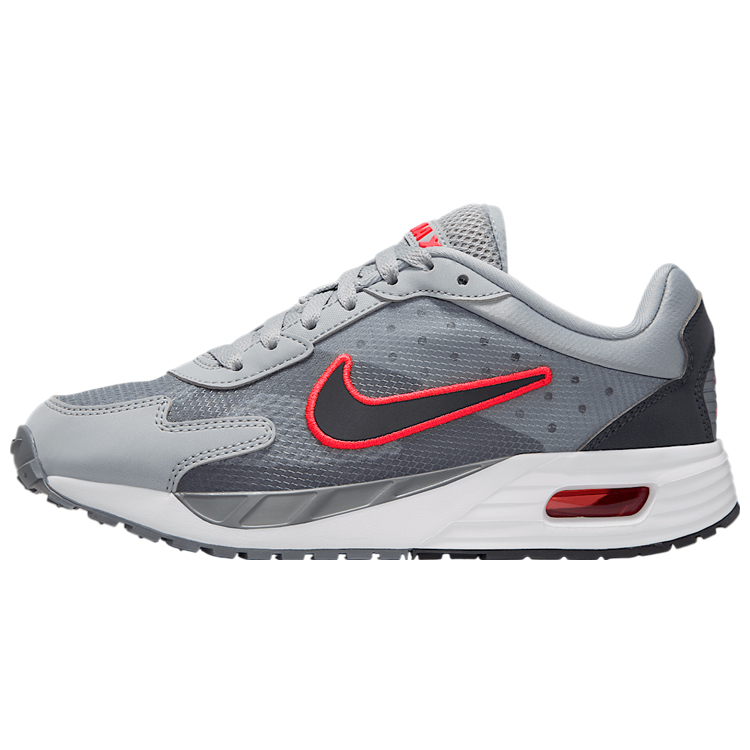 Кроссовки Nike AIR MAX SOLO (GS) photo Кроссовки Nike AIR MAX SOLO (GS) photo