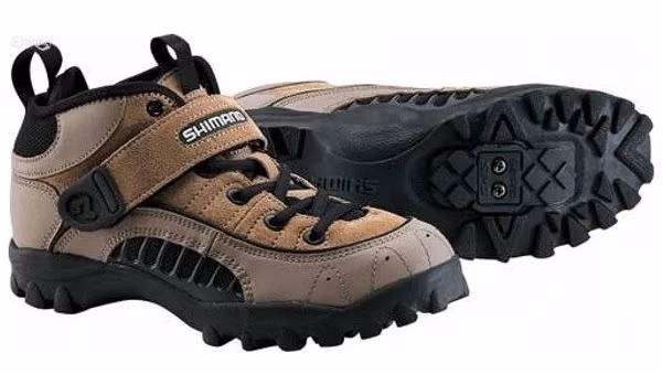 Велоботинки Shimano ESHM058C420D
