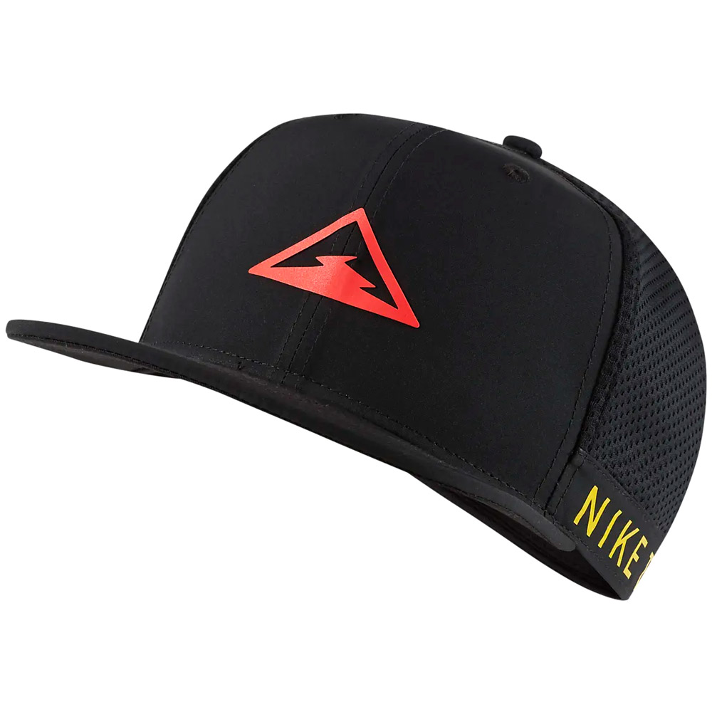 Chipiu Nike U NK DRY PRO CAP TRAIL MISC Negru photo 1 Chipiu Nike U NK DRY PRO CAP TRAIL MISC Negru photo 1