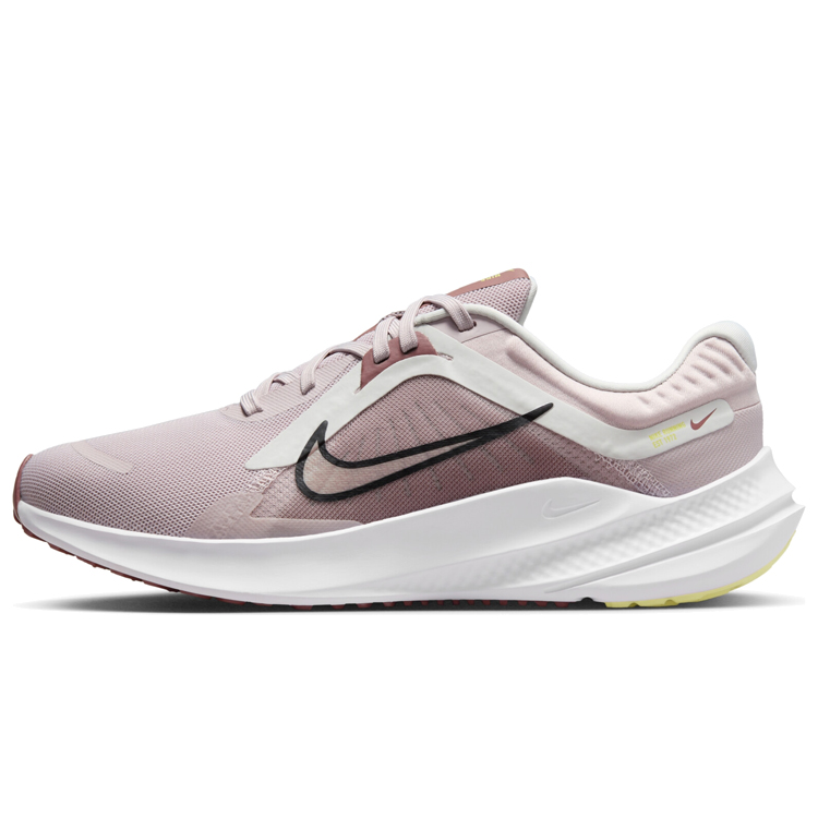 Кроссовки Nike QUEST 5 photo Кроссовки Nike QUEST 5 photo