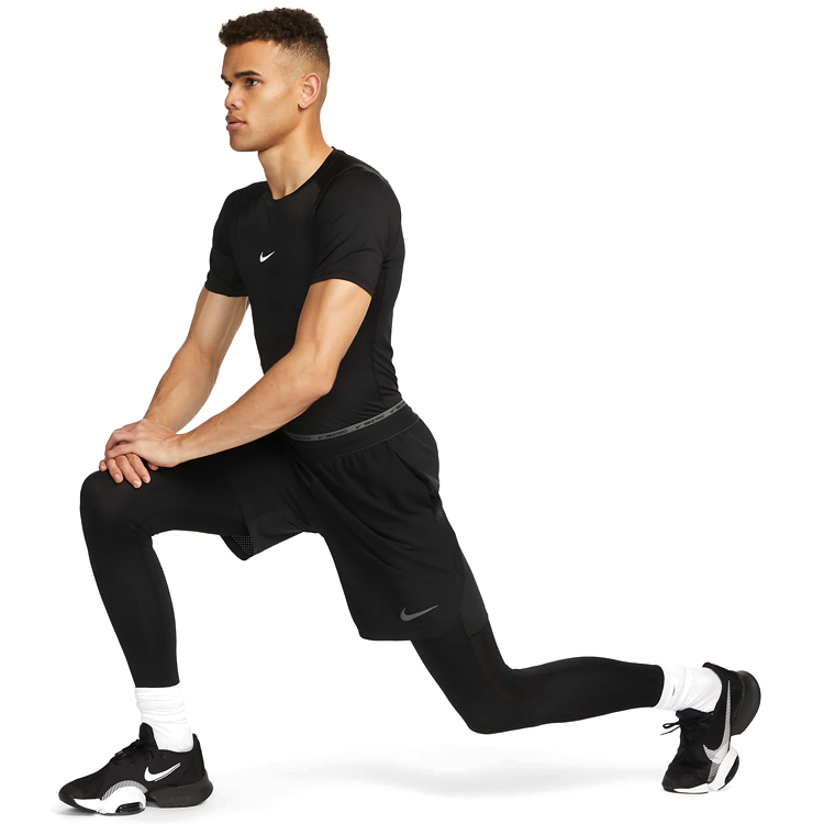 Футболка мужская Nike M NP DF TIGHT TOP SS L Черный photo 3