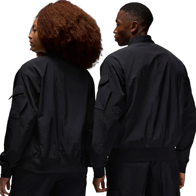 Geacă pt Barbati Nike M J ESS STMT LTWT RNGD JKT L Negru photo 3