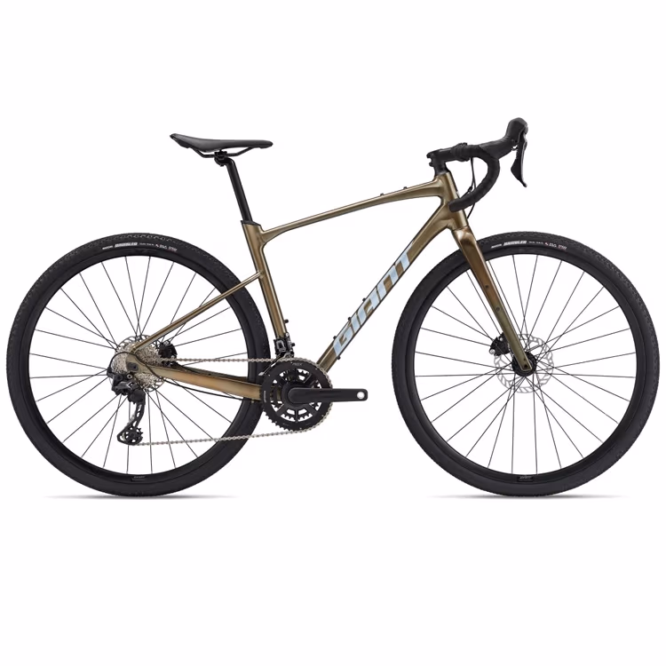 Bicicleta de pietris Giant Revolt 0
