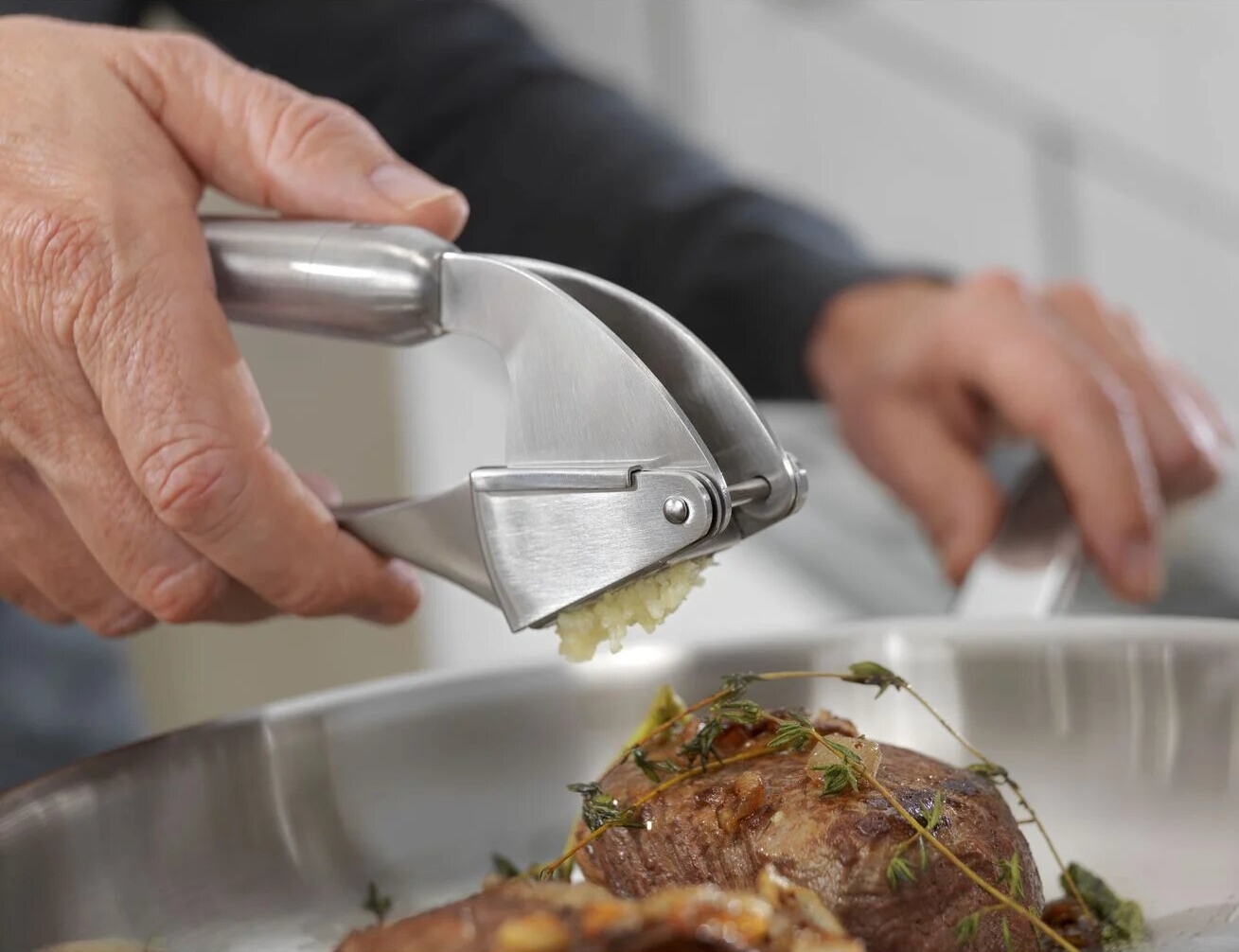 Tocator p/u usturoi Zwilling Pro 20.2 cm, inox, 37160-019 photo 2