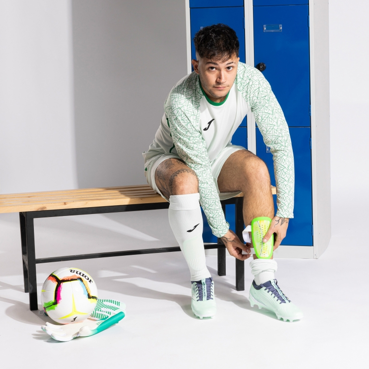 Футбольные щитки Joma ATTACK SHIN GUARDS photo 2