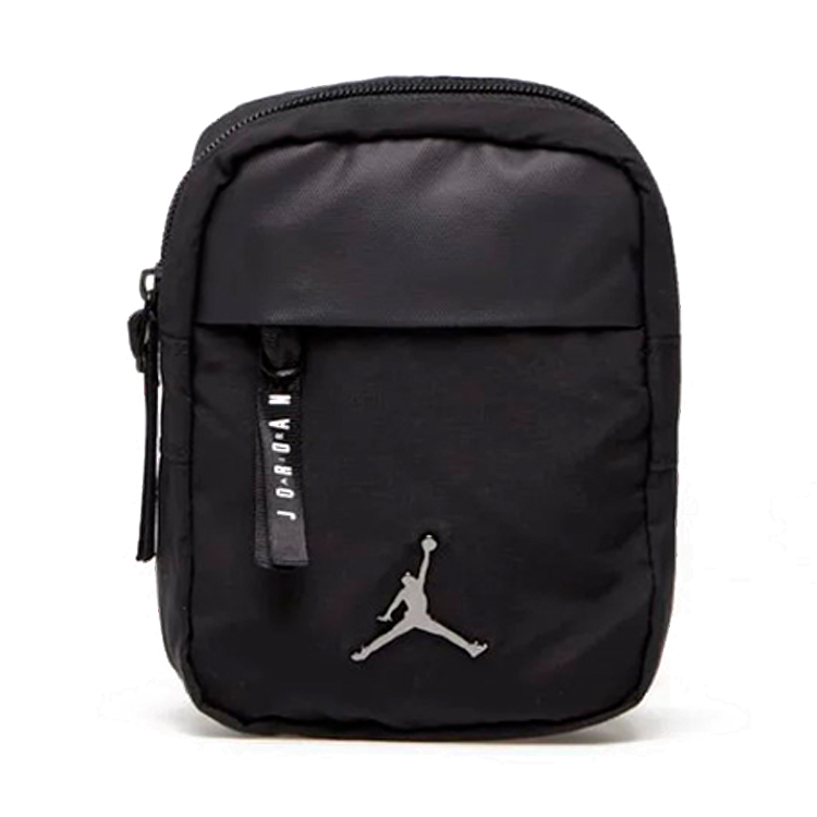 Сумка Nike JAN AIRBORNE HIP BAG photo Сумка Nike JAN AIRBORNE HIP BAG photo
