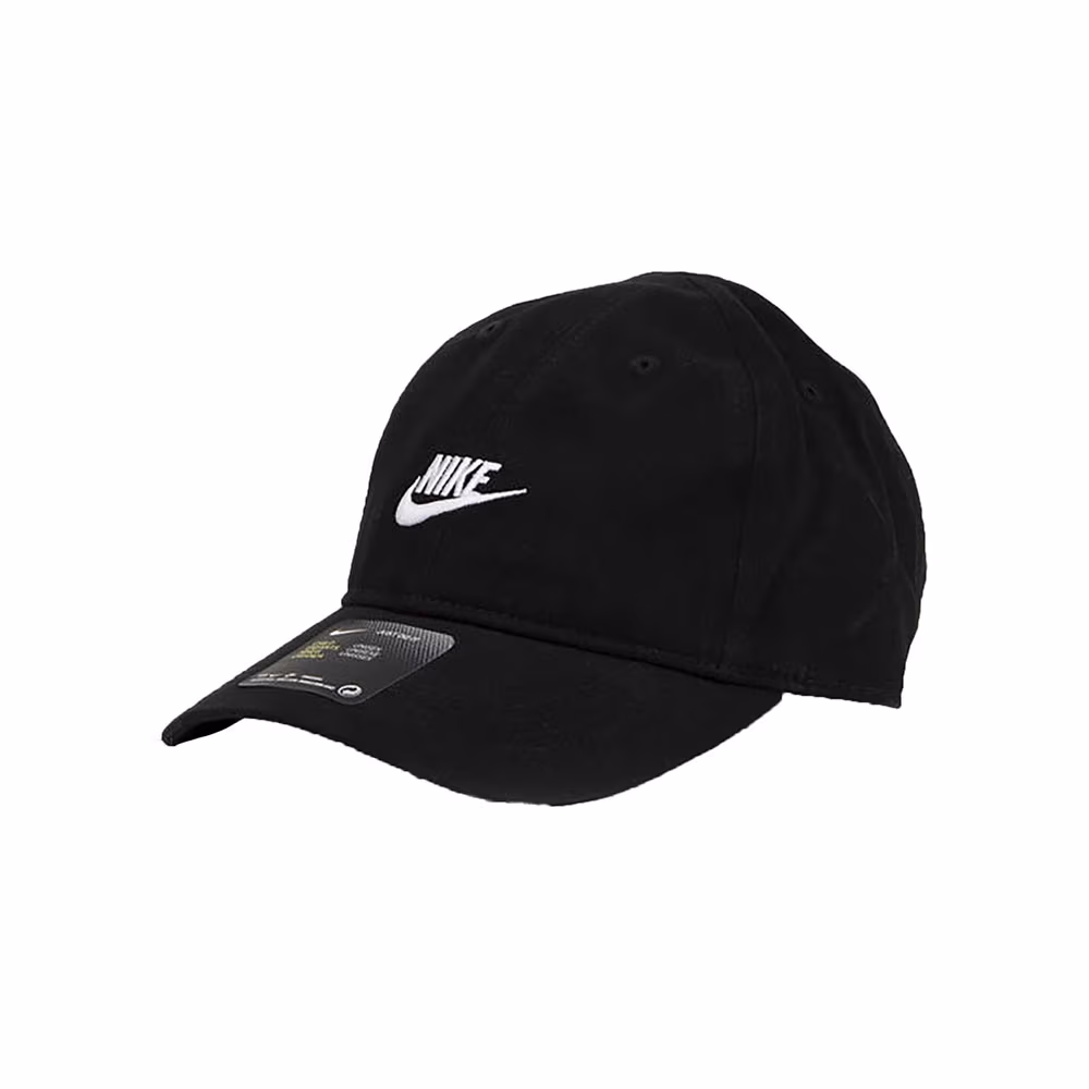 Chipiu Nike NAN FUTURA CURVE BRIM CAP
