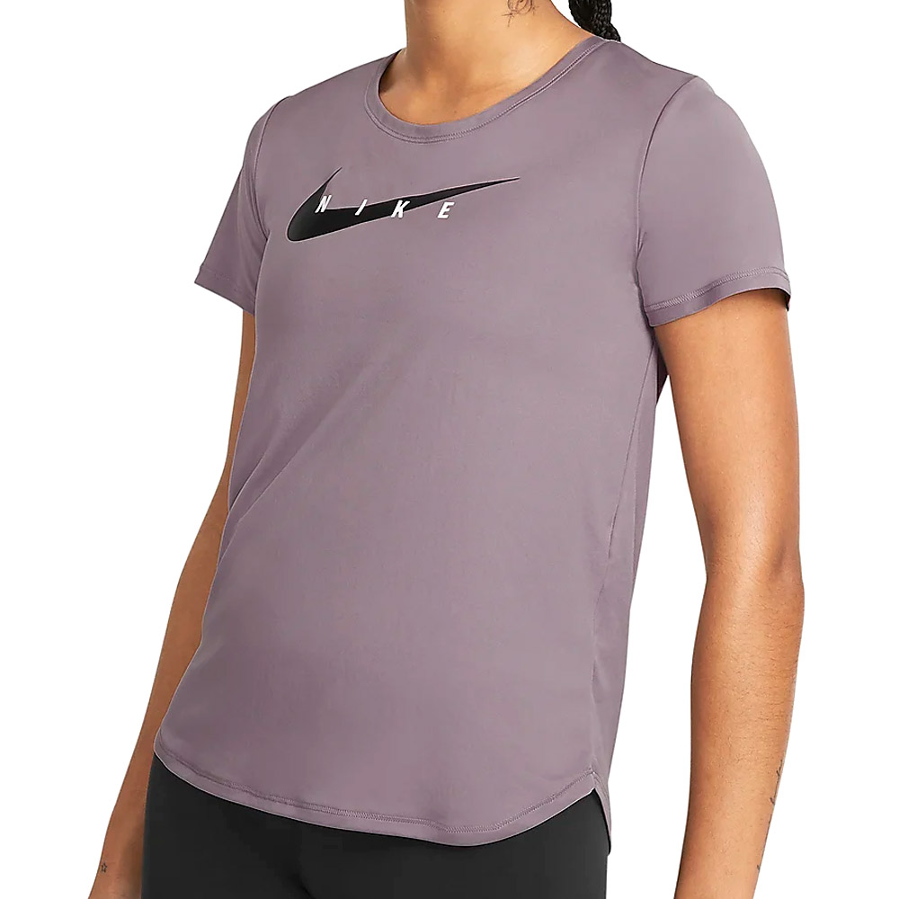 Футболка Nike W NK SWOOSH RUN TOP SS / Женский / L / Фиолетовый photo 1 Футболка Nike W NK SWOOSH RUN TOP SS / Женский / L / Фиолетовый photo 1