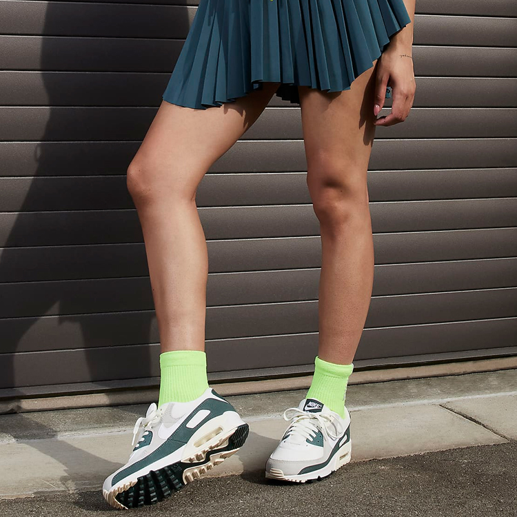 Incaltaminte Sport Nike AIR MAX 90 pt Femei / 40.5 / Alb-verde photo 5