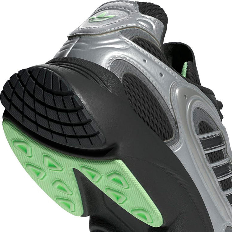 Кроссовки Adidas OZMILLEN W / Женский / 42 / Черный photo 4