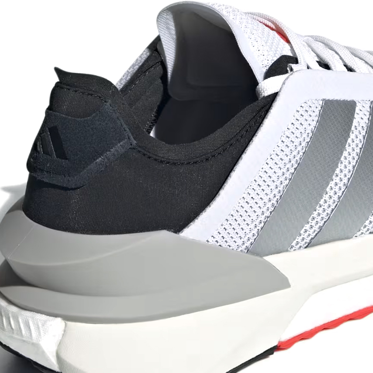 Кроссовки Adidas AVRYN / Мужской / 40.5 / Белый photo 5