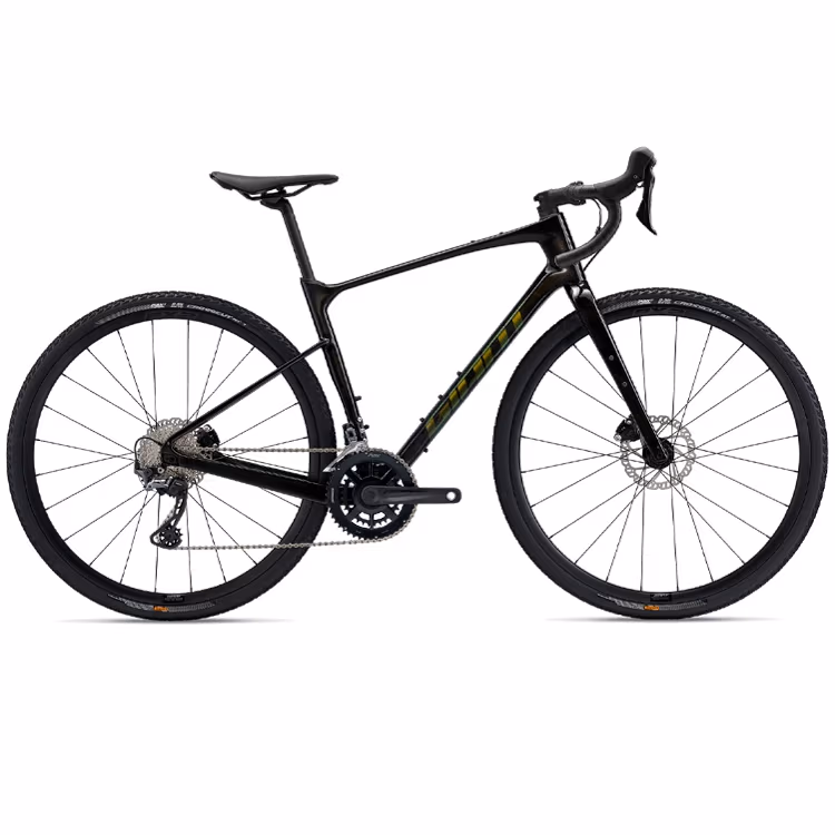 Bicicleta de pietris Giant Revolt Advanced 2