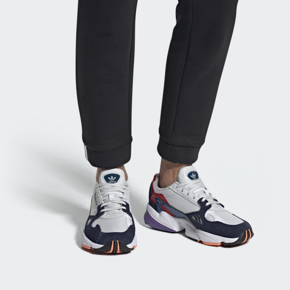 Кроссовки Adidas FALCON W / Женский / 38 / Белый/Синий photo 4