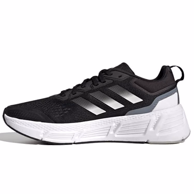 Кроссовки Adidas QUESTAR