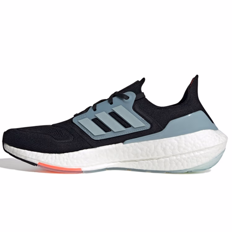 Кроссовки Adidas ULTRABOOST 22 