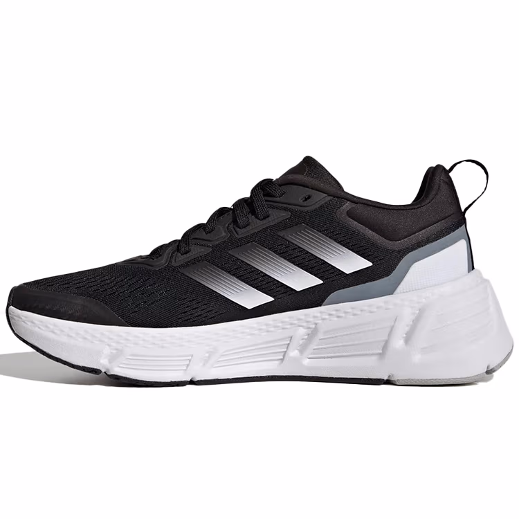Кроссовки Adidas QUESTAR