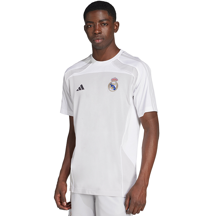 Футболка Adidas REAL UBP TEE photo Футболка Adidas REAL UBP TEE photo