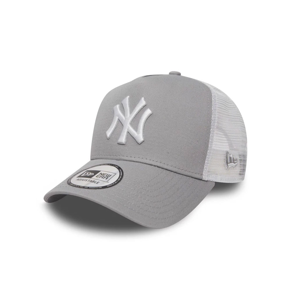Chipiu New Era kids 940 Trucker photo Chipiu New Era kids 940 Trucker photo