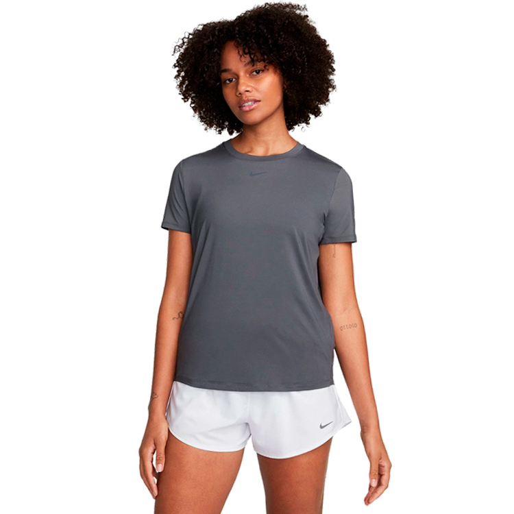 Tricou Nike W NK ONE CLASSIC DF SS TOP / Femei / M / Argintiu photo 1 Tricou Nike W NK ONE CLASSIC DF SS TOP / Femei / M / Argintiu photo 1