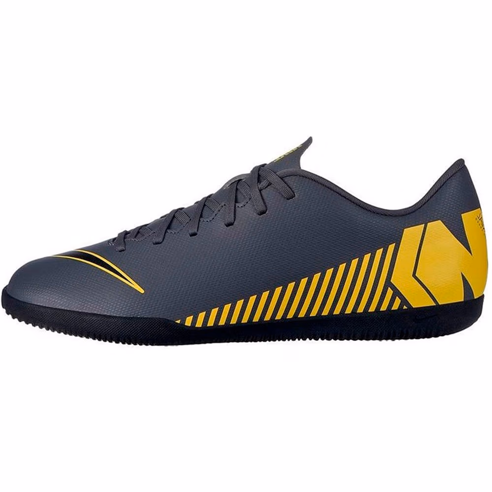 Бутсы Nike VAPOR 12 CLUB IC