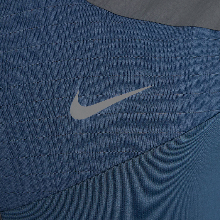 Hanorac pt bărbați Nike M NK ELMNT TOP LS WR XL Albastru photo 4