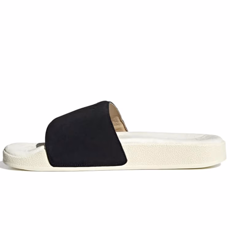 Slapi Adidas ADILETTE
